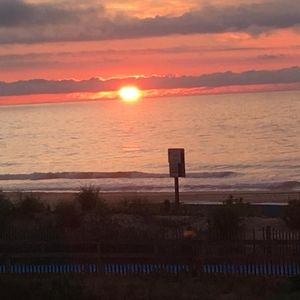 Meet your Posher, Tonenio